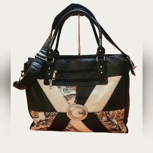 FLORAL FEMININE Weekender Bag with Vintage Print and Detachable Strap